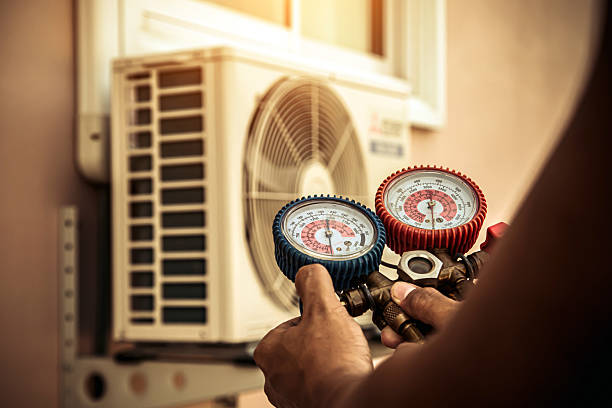 Professional Ac Installation technician working in Forest Lake, MN